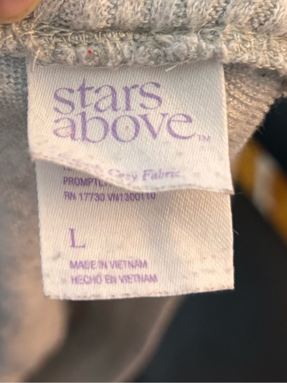 Stars above shorts - Picture 2 of 2